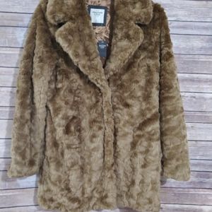 🍁🍂Host Pick🍂🍁 NWT Abercrombie& Fitch Teddy Bear Coat